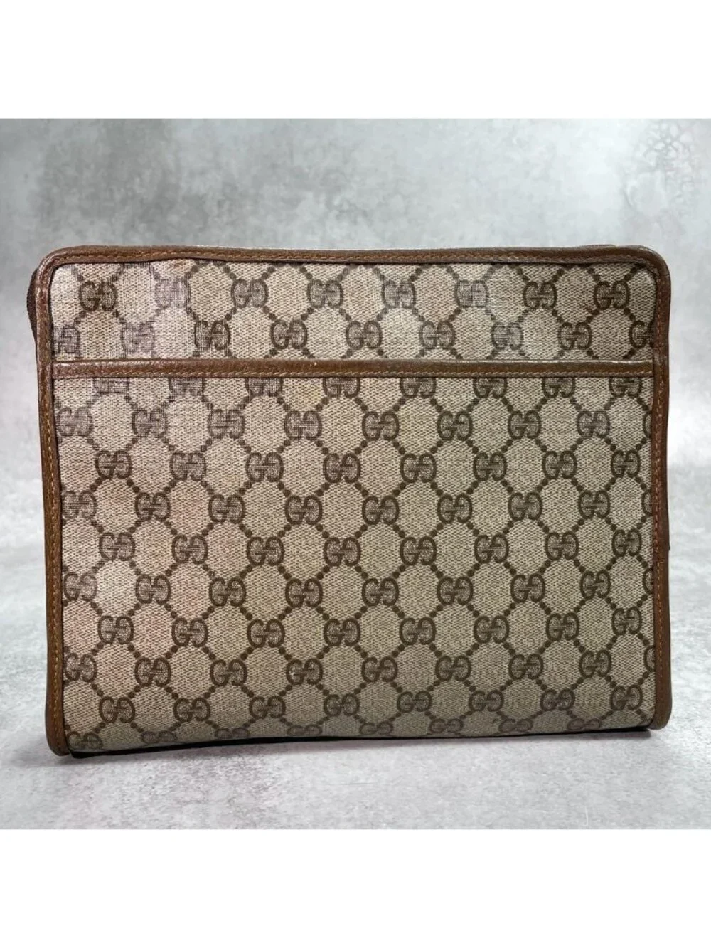 Gucci GG Clutch Brown Second Leather Logo